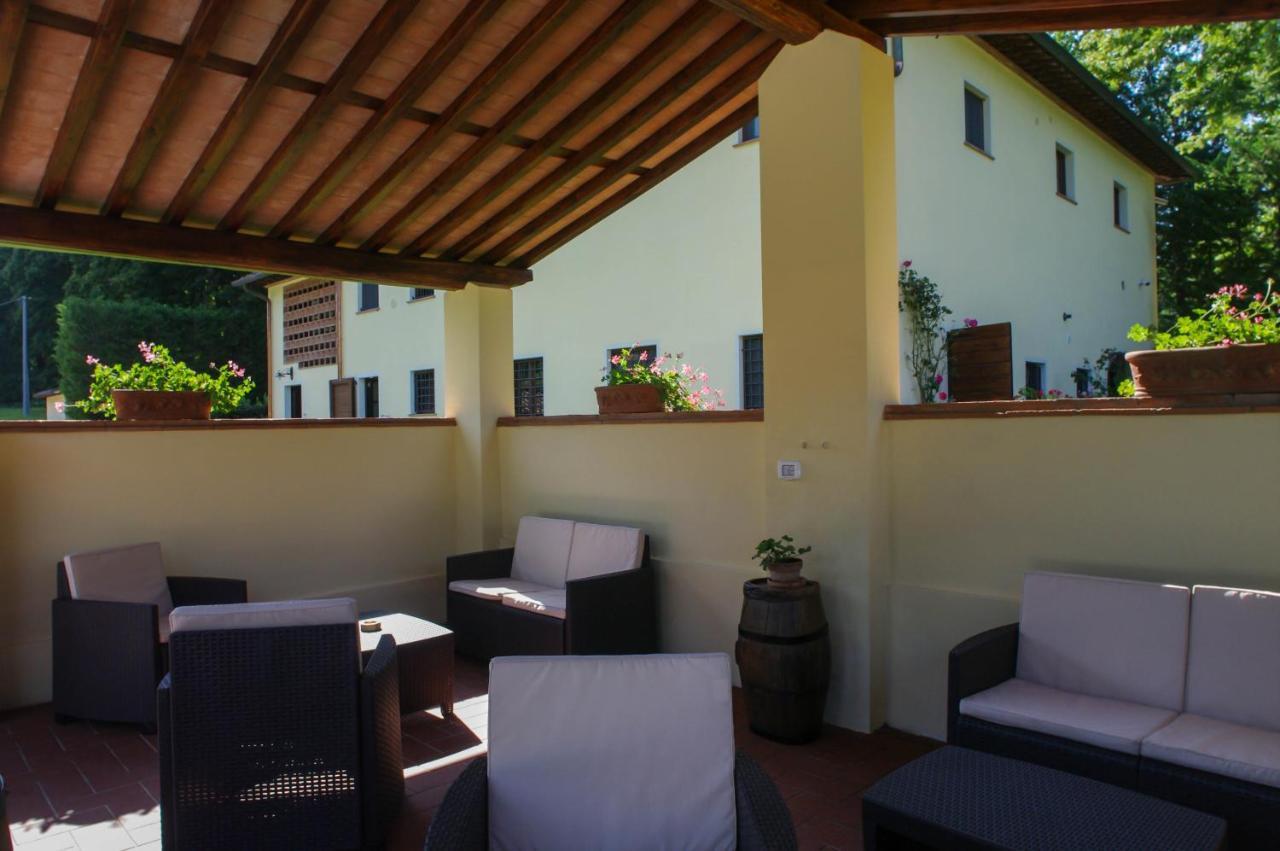 Casale La Fata -Tipico Toscano Immerso Nelle Colline Tra Lucca E Versilia, 6 Appartamenti Indipendenti Camaiore Exterior foto