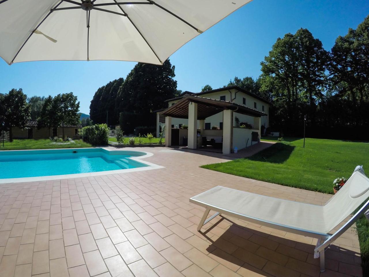 Casale La Fata -Tipico Toscano Immerso Nelle Colline Tra Lucca E Versilia, 6 Appartamenti Indipendenti Camaiore Exterior foto